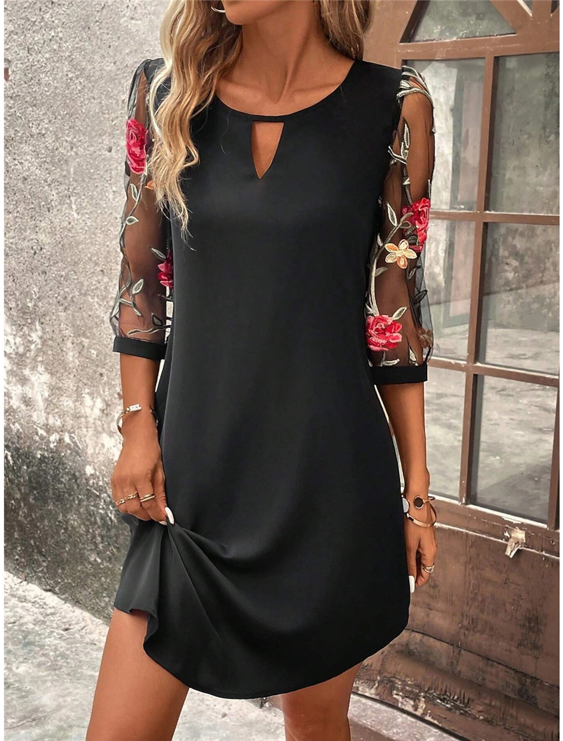 Women's Summer Round Neck Lace Three-quarter Sleeve Dress