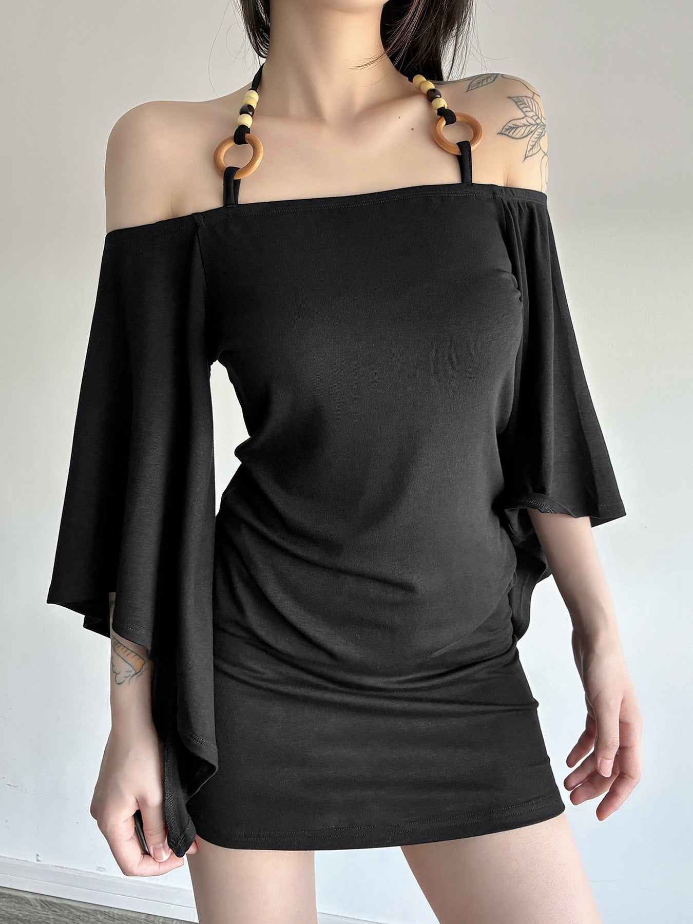 Vintage Stripe Flare Sleeve Hot Beaded Halter Niche Women's T-shirt