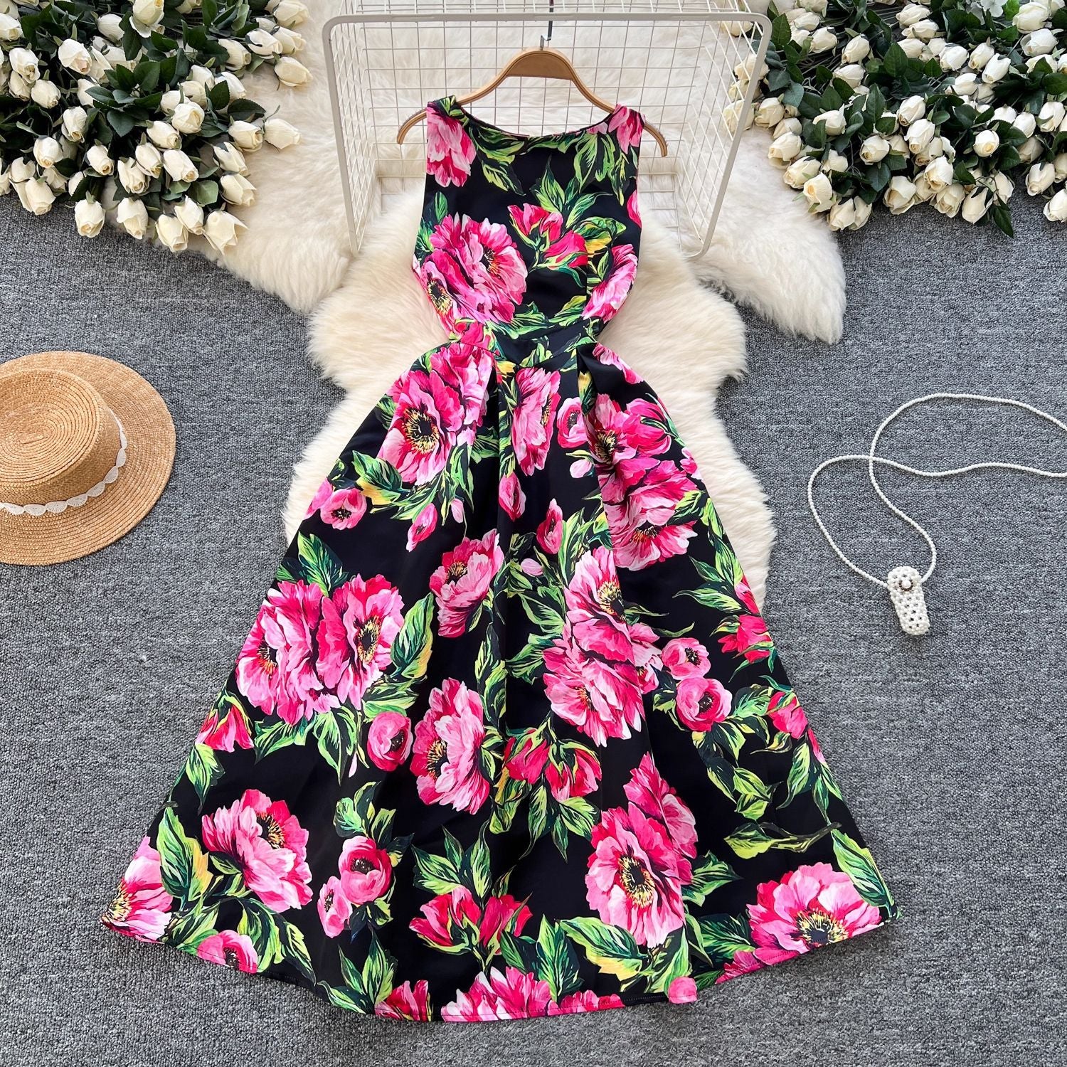 Women's Small Fashionable Retro Waist Slimming Sleeveless Fashion Printed Dress