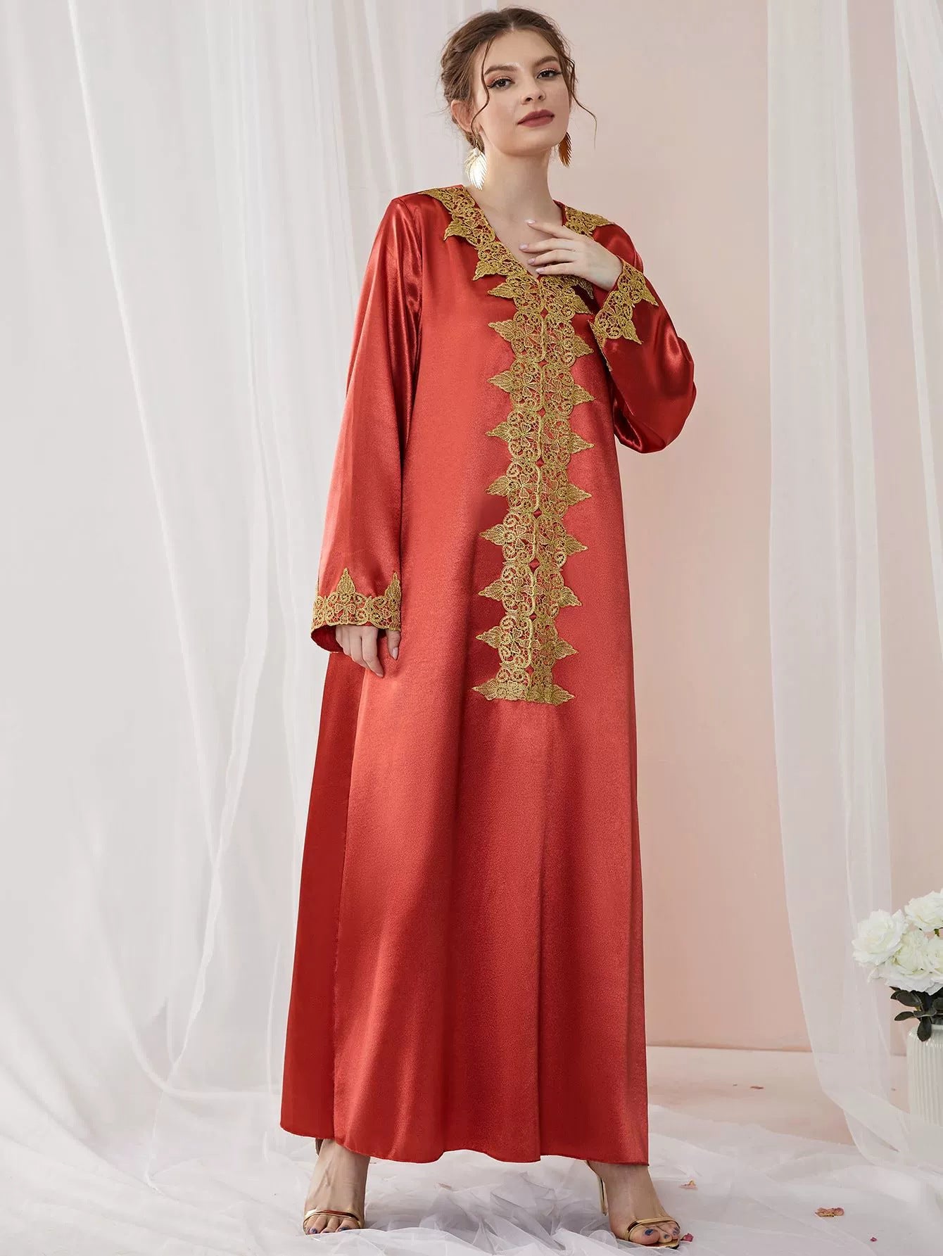 Durable Women's Muslim Wear Solid Color Dress