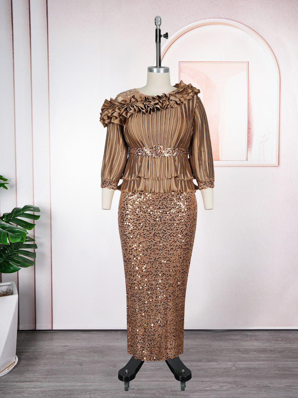 Women's Luxury Temperament Hip African Sequined Pleated Dress