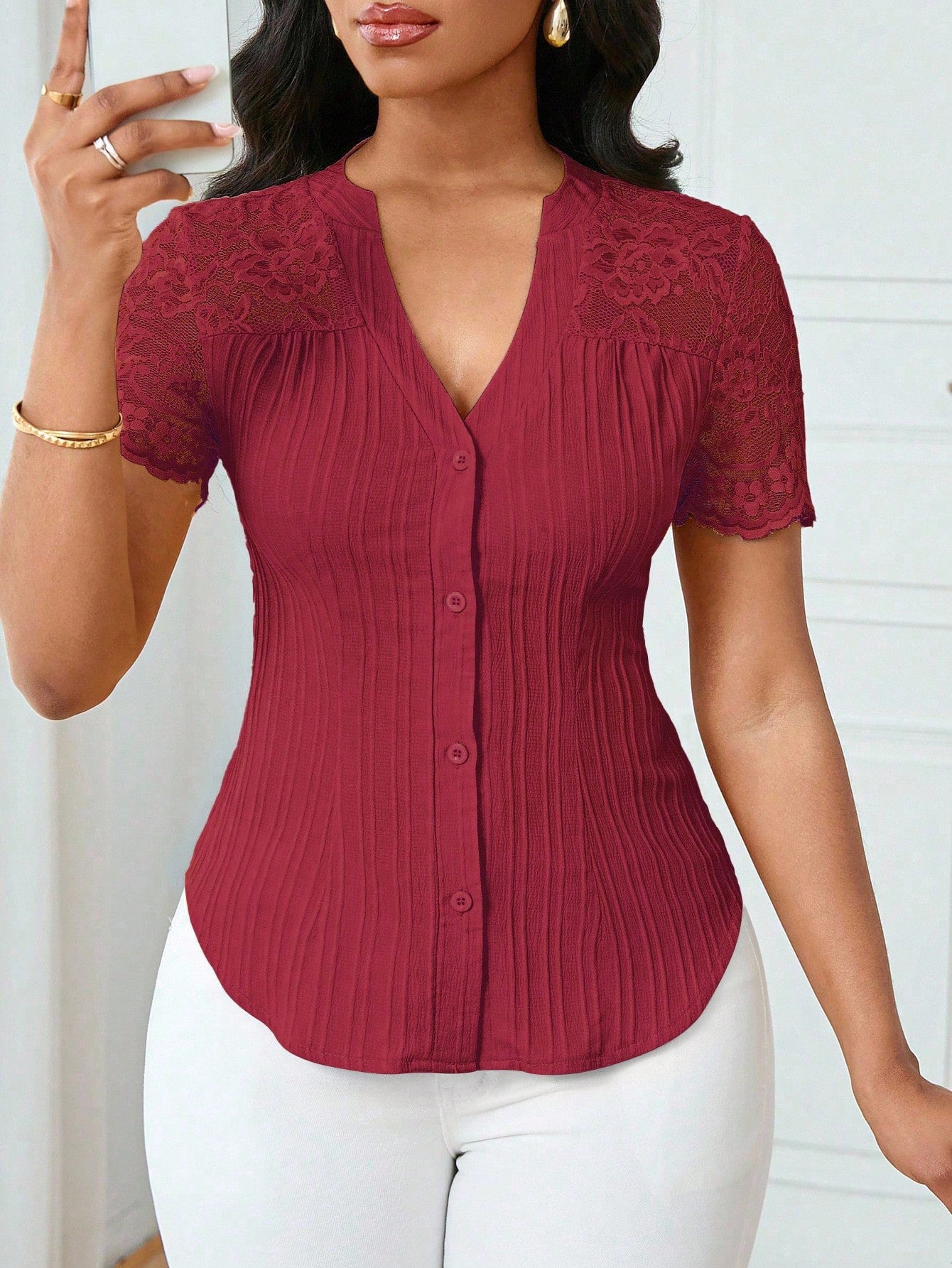 Fashionable Single-breasted Solid Color Embroidery Hollow Women's T-shirt