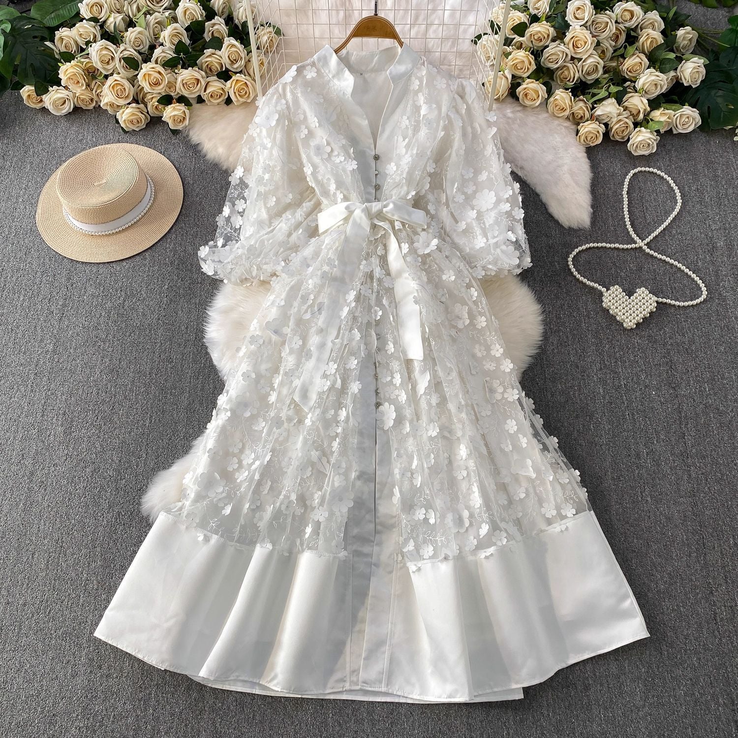 Palace Style Mesh Stitching Three-dimensional Flower Lantern Sleeves Long Sleeve Dress
