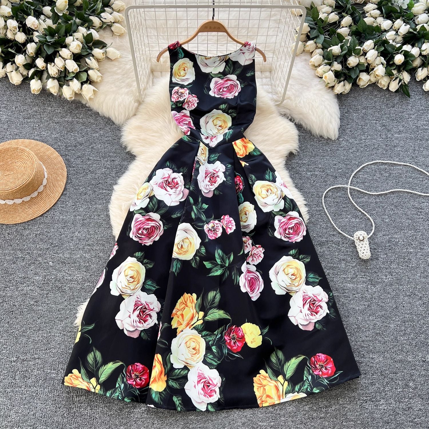 Women's Small Fashionable Retro Waist Slimming Sleeveless Fashion Printed Dress